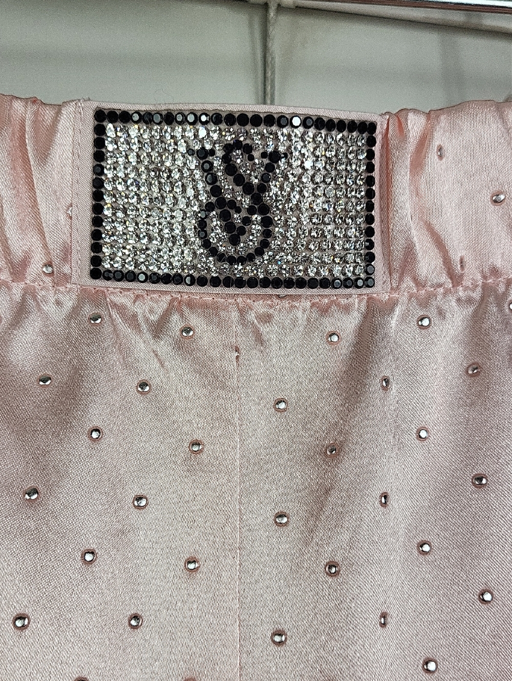 NWOT VICTORIA'S SECRET Dew Drop Satin Long Pajama Set Pink rhinestones. Size XXL - Picture 5 of 16